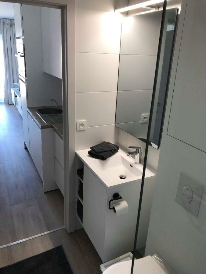 Zeebriesje Lägenhet Oostduinkerke Exteriör bild