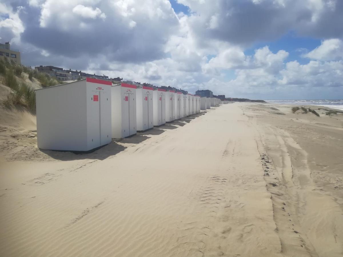 Zeebriesje Lägenhet Oostduinkerke Exteriör bild